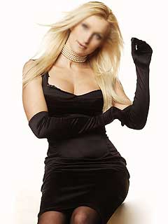 Tall blonde London escort Roxana