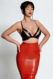 Tiffany: Mature, Busty, Fetish, GFE, Dominatrix, Role Play escort, Tie and Tease, Duo escort and more